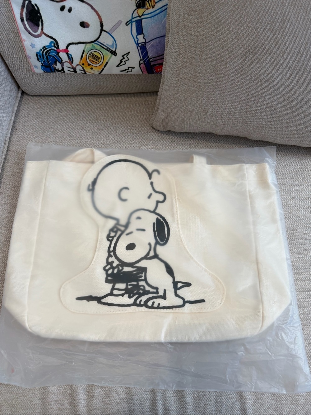 Canvas Tote Bag with Charlie Brown & Snoopy Graphic - Cream - Picture 6 of 6